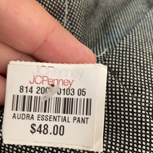 GUC women's pants - 18 - Picture 10 of 10